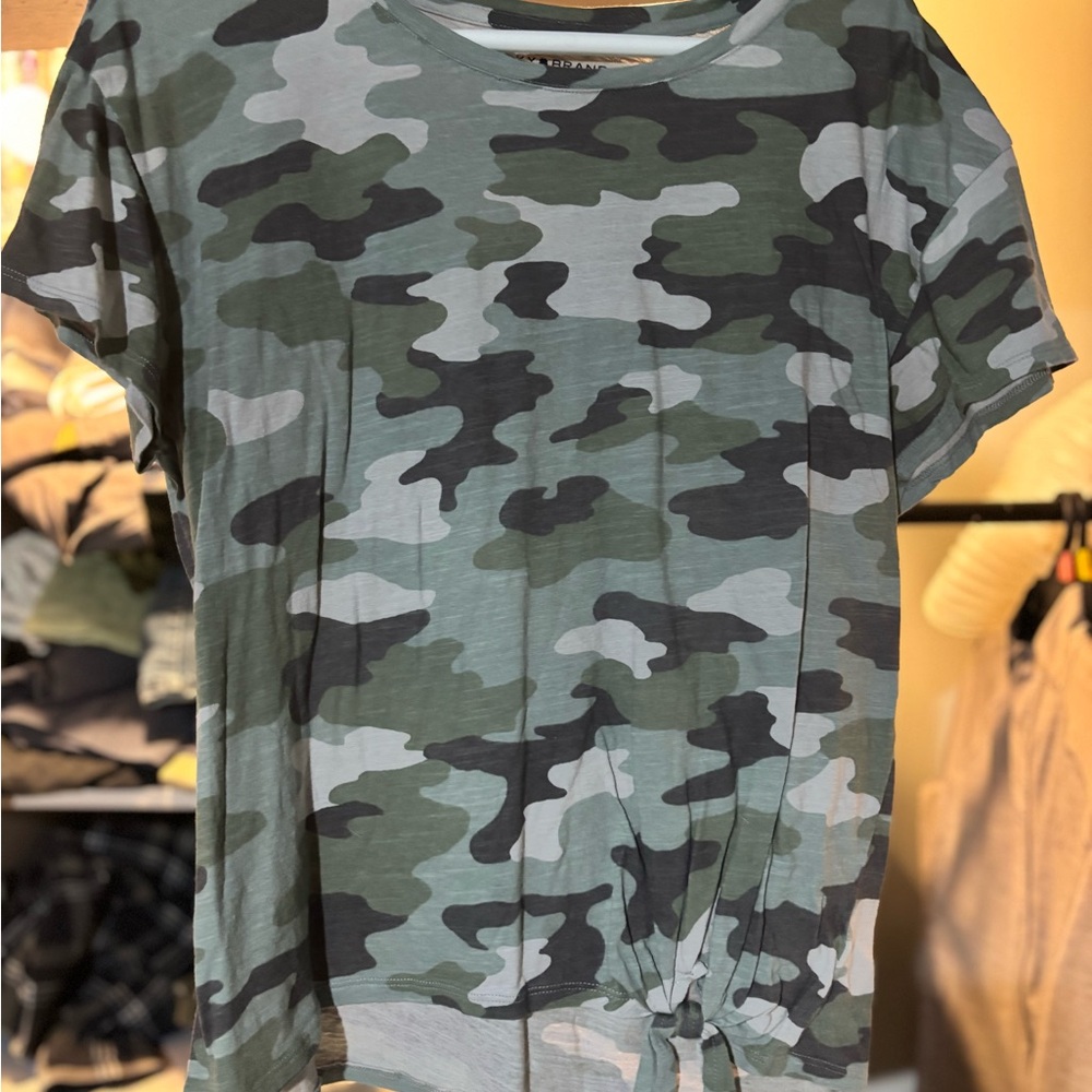 Lucky Brand Green and Tan Tie-Front Top